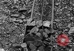 Standbild bootleggers Bergbau Scranton Pennsylvania USA, 1933, aus Sekunde 31 historischem Filmmaterial Videoclip 65675055003