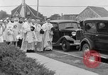Standbild Autos gesegnet Baldwin New York USA, 1933, aus Sekunde 27 historischem Filmmaterial Videoclip 65675055004
