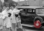 Standbild Autos gesegnet Baldwin New York USA, 1933, aus Sekunde 31 historischem Filmmaterial Videoclip 65675055004