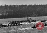 Standbild Native American Indian canoe Race Coupeville Washington USA, 1933, aus Sekunde 40 historischem Filmmaterial Videoclip 65675055007