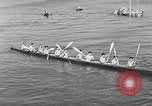 Standbild Native American Indian canoe Race Coupeville Washington USA, 1933, aus Sekunde 58 historischem Filmmaterial Videoclip 65675055007