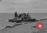 Immagine di Auto anfibia Padre Island Texas USA, 1934, secondo 15 filmato di repertorio 65675055014