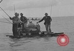 Immagine di Auto anfibia Padre Island Texas USA, 1934, secondo 25 filmato di repertorio 65675055014