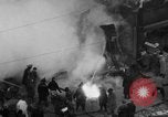 Immagine di Aurora vigili del fuoco combattono Woolworth Building fire Aurora Illinois USA, 1934, secondo 8 filmato di repertorio 65675055015