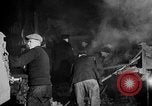 Immagine di Aurora vigili del fuoco combattono Woolworth Building fire Aurora Illinois USA, 1934, secondo 20 filmato di repertorio 65675055015