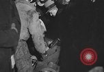 Immagine di Aurora vigili del fuoco combattono Woolworth Building fire Aurora Illinois USA, 1934, secondo 27 filmato di repertorio 65675055015