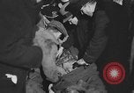 Immagine di Aurora vigili del fuoco combattono Woolworth Building fire Aurora Illinois USA, 1934, secondo 30 filmato di repertorio 65675055015