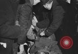 Immagine di Aurora vigili del fuoco combattono Woolworth Building fire Aurora Illinois USA, 1934, secondo 31 filmato di repertorio 65675055015