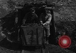 Image femme miner Cadiz Ohio USA, 1934, de la seconde 4 séquences d'archives historiques vidéo 65675055022