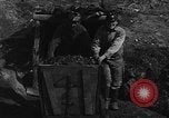 Image femme miner Cadiz Ohio USA, 1934, de la seconde 6 séquences d'archives historiques vidéo 65675055022