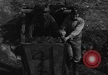 Image femme miner Cadiz Ohio USA, 1934, de la seconde 7 séquences d'archives historiques vidéo 65675055022