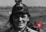 Image femme miner Cadiz Ohio USA, 1934, de la seconde 15 séquences d'archives historiques vidéo 65675055022