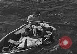 Image plongeurs natif Nassau Bahamas, 1934, de la seconde 60 séquences d'archives historiques vidéo 65675055024
