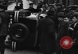 Immagine di Sciopero della cabina Parigi Francia, 1934, secondo 15 filmato di repertorio 65675055025