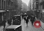 Immagine di Sciopero della cabina Parigi Francia, 1934, secondo 54 filmato di repertorio 65675055025