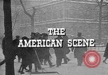 Immagine di Tempesta di neve nella città americana New York City USA, 1920, secondo 41 filmato di repertorio 65675055031