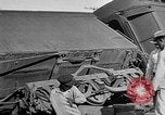 Immagine di Bruciato crollato ponte traliccio ferroviario Olmito Texas USA, 1915, secondo 19 filmato di repertorio 65675055033