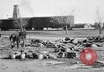 Immagine di Bruciato crollato ponte traliccio ferroviario Olmito Texas USA, 1915, secondo 25 filmato di repertorio 65675055033