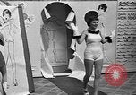 Immagine di Sfilata di moda Coral Gables Florida USA, 1935, secondo 22 filmato di repertorio 65675055057