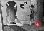 Immagine di Sfilata di moda Coral Gables Florida USA, 1935, secondo 28 filmato di repertorio 65675055057