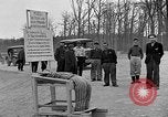 Image des membres britanniques du Parlement visiter Camp de concentration Buchenwald Allemagne, 1945, de la seconde 20 séquences d'archives historiques vidéo 65675055079