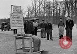 Image des membres britanniques du Parlement visiter Camp de concentration Buchenwald Allemagne, 1945, de la seconde 24 séquences d'archives historiques vidéo 65675055079