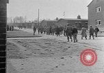 Image des membres britanniques du Parlement visiter Camp de concentration Buchenwald Allemagne, 1945, de la seconde 58 séquences d'archives historiques vidéo 65675055079
