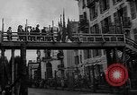 Standbild anglo-amerikanischen NS-Internierungslager Vittel Frankreich, 1944, aus Sekunde 44 historischem Filmmaterial Videoclip 65675055087