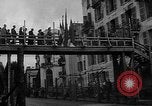 Standbild anglo-amerikanischen NS-Internierungslager Vittel Frankreich, 1944, aus Sekunde 51 historischem Filmmaterial Videoclip 65675055087