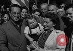 Standbild anglo-amerikanischen NS-Lager Vittel Frankreich, 1944, aus Sekunde 5 historischem Filmmaterial Videoclip 65675055088