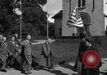 Standbild anglo-amerikanischen NS-Lager Vittel Frankreich, 1944, aus Sekunde 59 historischem Filmmaterial Videoclip 65675055088