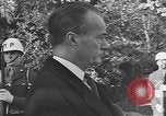 Image -NOUS L'Ambassadeur Jefferson Caffery Paris France, 1944, de la seconde 51 séquences d'archives historiques vidéo 65675055092