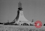 Immagine di Mohyla Miru Moravia meridionale Cecoslovacchia, 1946, secondo 8 filmato di repertorio 65675055102