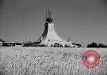 Immagine di Mohyla Miru Moravia meridionale Cecoslovacchia, 1946, secondo 27 filmato di repertorio 65675055102
