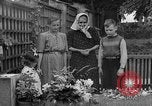 Standbild Thomas Masaryk's Grab Lana Tschechoslowakei, 1946, aus Sekunde 33 historischem Filmmaterial Videoclip 65675055103