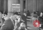 Standbild russische Offiziere und Soldaten Karlsbad Tschechoslowakei, 1946, aus Sekunde 47 historischem Filmmaterial Videoclip 65675055107