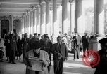 Standbild russische Offiziere und Soldaten Karlsbad Tschechoslowakei, 1946, aus Sekunde 52 historischem Filmmaterial Videoclip 65675055107