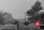 Image des troupes américaines avançant dans Seconde Guerre Mondiale Belgique, 1944, de la seconde 13 séquences d'archives historiques vidéo 65675055108