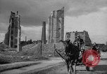 Immagine di Prigionieri di guerra tedeschi Varsavia POLONIA, 1947, secondo 4 filmato di repertorio 65675055114