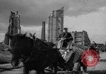 Immagine di Prigionieri di guerra tedeschi Varsavia POLONIA, 1947, secondo 7 filmato di repertorio 65675055114