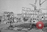 Immagine di Prigionieri di guerra tedeschi Varsavia POLONIA, 1947, secondo 26 filmato di repertorio 65675055114