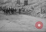 Immagine di Prigionieri di guerra tedeschi Varsavia POLONIA, 1947, secondo 49 filmato di repertorio 65675055114