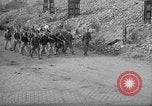 Immagine di Prigionieri di guerra tedeschi Varsavia POLONIA, 1947, secondo 52 filmato di repertorio 65675055114