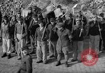 Immagine di Prigionieri di guerra tedeschi Varsavia POLONIA, 1947, secondo 62 filmato di repertorio 65675055114