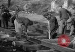 Immagine di Prigionieri di guerra tedeschi Varsavia POLONIA, 1947, secondo 58 filmato di repertorio 65675055115