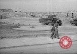 Immagine di monumento originale agli eroi del ghetto Varsavia POLONIA, 1947, secondo 17 filmato di repertorio 65675055118