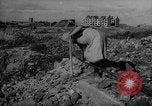 Immagine di Resti di edifici Varsavia POLONIA, 1947, secondo 43 filmato di repertorio 65675055120