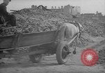 Immagine di rovine degli edifici del ghetto di Varsavia Varsavia POLONIA, 1947, secondo 40 filmato di repertorio 65675055121