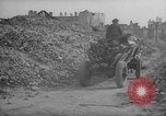 Immagine di rovine degli edifici del ghetto di Varsavia Varsavia POLONIA, 1947, secondo 46 filmato di repertorio 65675055121
