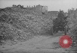 Immagine di rovine degli edifici del ghetto di Varsavia Varsavia POLONIA, 1947, secondo 49 filmato di repertorio 65675055121